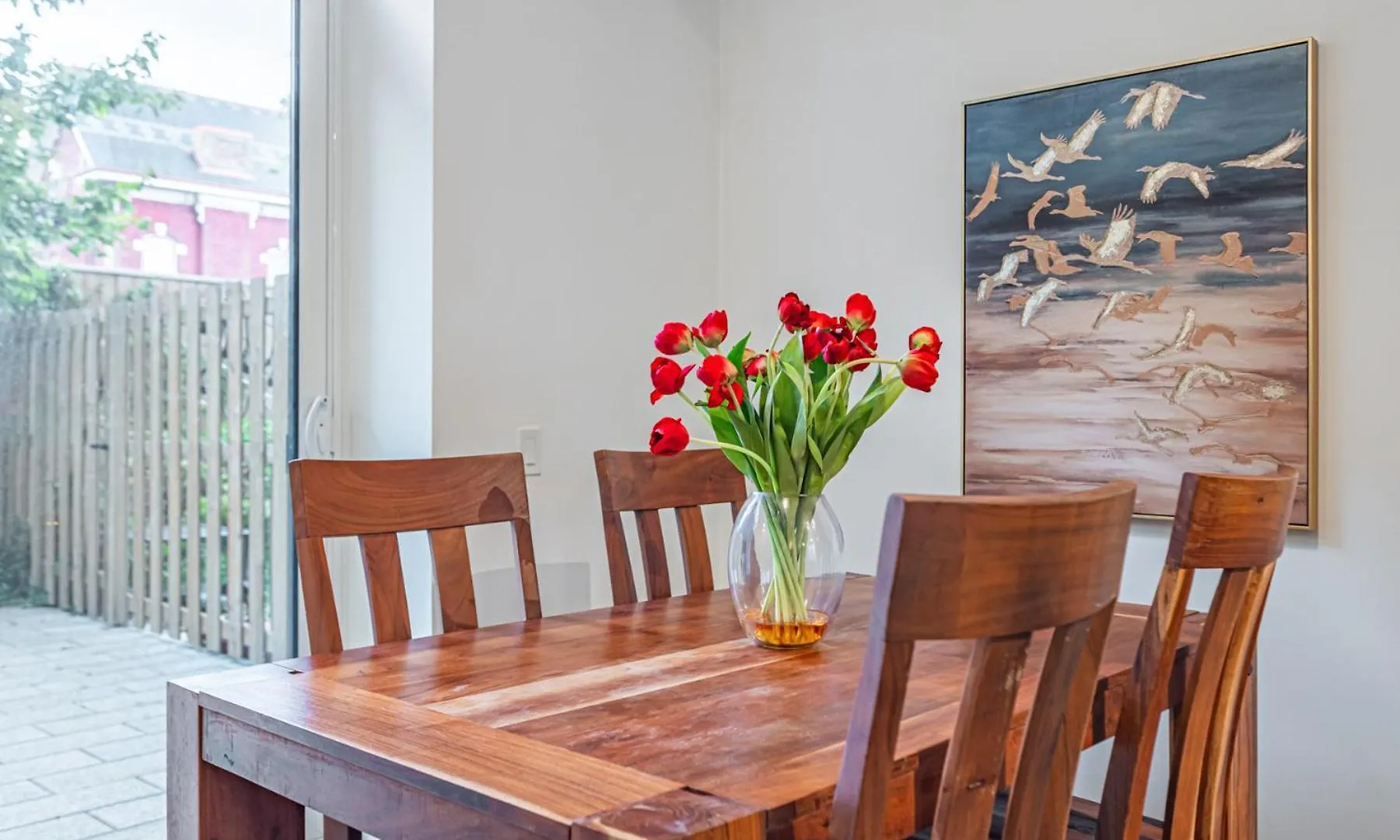 Luxury Properties Close To Rogers Center In Toronto Downtown Core